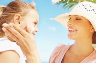 A Comprehensive Guide to Exfoliating Your Skin Safely